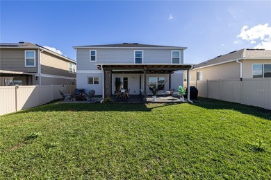 Spacious single-family home featuring 4 bedrooms and 2.5 - photo 39