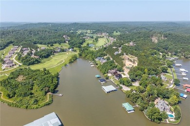 LAKE OF THE OZARKS:Nestled in the prestigious Old Kinderhook, an - photo 40
