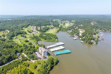 LAKE OF THE OZARKS:Nestled in the prestigious Old Kinderhook, an - photo 41