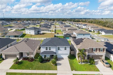 Spacious single-family home featuring 4 bedrooms and 2.5 - photo 42
