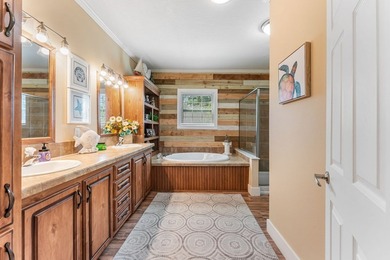 Immaculately maintained and offering more than 2,200 square feet - photo 45