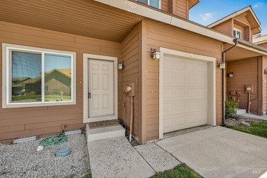 Don't miss your chance to own this fully renovated and - photo 2