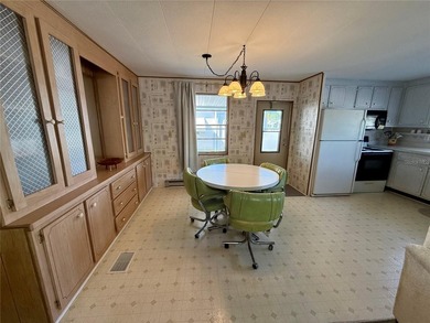 **VOTED BEST MOBILE HOME COMMUNITY 2026 in Pinellas - photo 11