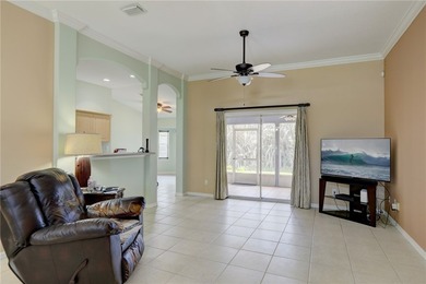 Beautiful and spacious 3 bedroom, 2 bath split plan concrete - photo 11