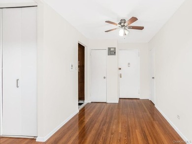 Welcome to this sun-filled, spacious one-bedroom corner co-op in - photo 5
