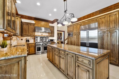 Magnificent upscale custom built estate with stack stone and - photo 17