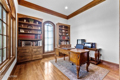 Magnificent upscale custom built estate with stack stone and - photo 25
