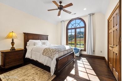 Magnificent upscale custom built estate with stack stone and - photo 39