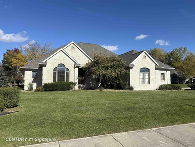 (private lake, pond, creek) Home For Sale in Saginaw Michigan