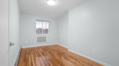 Fully renovated 2-family, 2007 brick-built house. Features 3 bed - photo 21