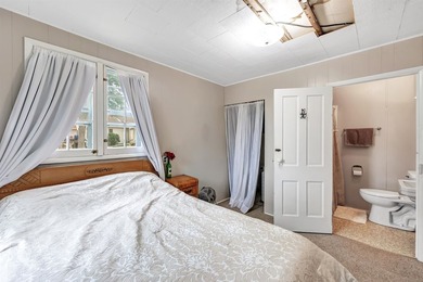 Two cabins offered together for one price, providing excellent - photo 24