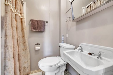 Two cabins offered together for one price, providing excellent - photo 25