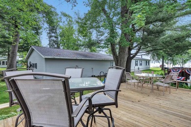 Two cabins offered together for one price, providing excellent - photo 33