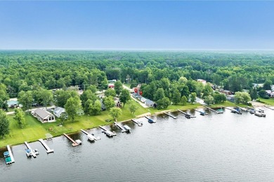Two cabins offered together for one price, providing excellent - photo 34