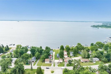Two cabins offered together for one price, providing excellent - photo 35