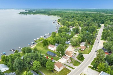Two cabins offered together for one price, providing excellent - photo 40