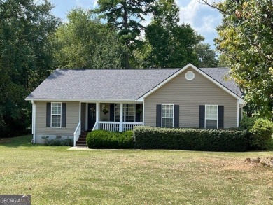 Lake Home For Sale in Milledgeville, Georgia