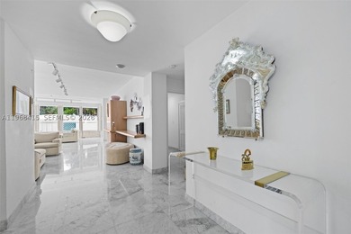 Bright and spacious first-floor walk-up residence with direct - photo 13