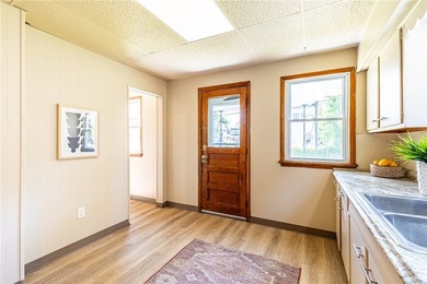 Another Rockin' Rochester offering! This spacious home boasts - photo 21