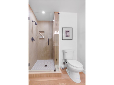 Welcome to sophisticated coastal living at its finest! This - photo 24