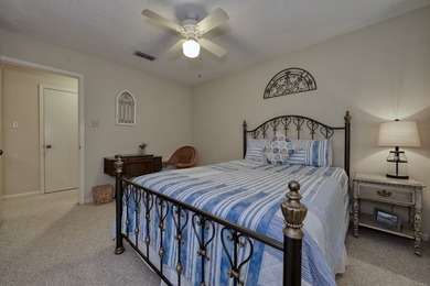 Welcome to your serene retreat in the beautiful, gated community - photo 29