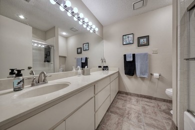 Welcome to your serene retreat in the beautiful, gated community - photo 32
