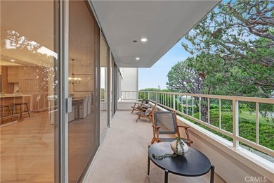 Welcome to sophisticated coastal living at its finest! This - photo 36