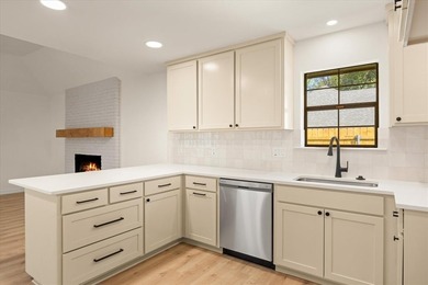 Lake Granbury Home For Sale in Granbury Texas