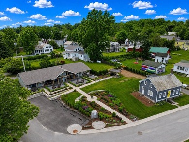 Welcome to this rare, income-producing waterfront retreat in - photo 6