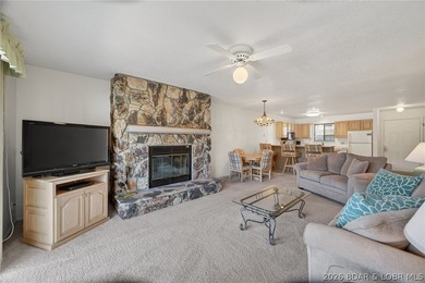 Prime Osage Beach Lakefront Opportunity! This furnished - photo 6