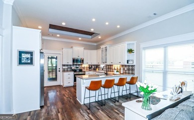 Welcome to Iron Horse, a beautifully designed property - photo 15