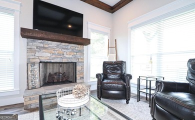 Welcome to Iron Horse, a beautifully designed property - photo 16