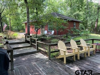 NESTLED AMONG TREES IS YOUR PRIVATE PARADISE FOR THIS NOSTALGIC - photo 17
