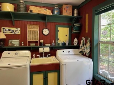 NESTLED AMONG TREES IS YOUR PRIVATE PARADISE FOR THIS NOSTALGIC - photo 19