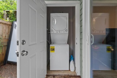 Welcome to coastal living with complete freedom and NO HOA fees! - photo 21