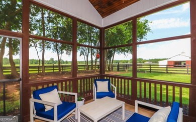 Welcome to Iron Horse, a beautifully designed property - photo 26