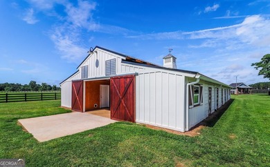 Welcome to Iron Horse, a beautifully designed property - photo 29