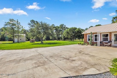 BACK ON THE MARKET!! Charming 3 Bed, 2 Bath Home on 2.45 Acres - photo 35