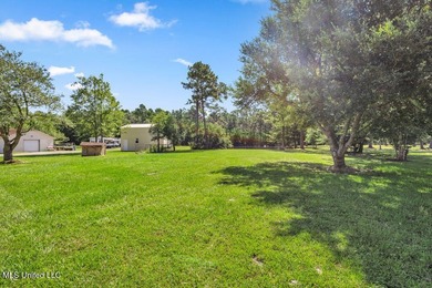 BACK ON THE MARKET!! Charming 3 Bed, 2 Bath Home on 2.45 Acres - photo 37