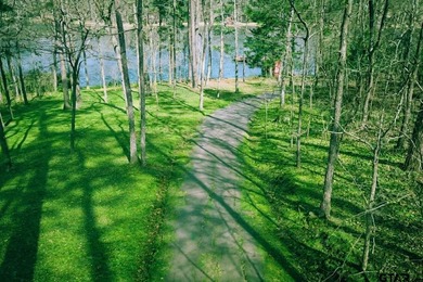 NESTLED AMONG TREES IS YOUR PRIVATE PARADISE FOR THIS NOSTALGIC - photo 39