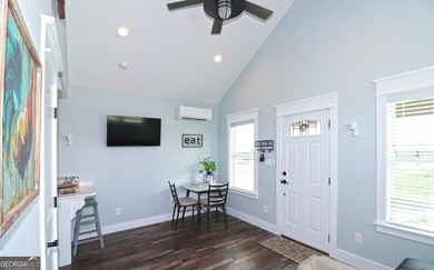 Welcome to Iron Horse, a beautifully designed property - photo 43