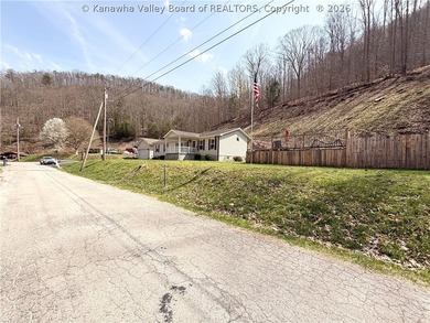 Welcome to this 2 bedroom 2 bath home located in the country - photo 4