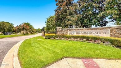 Welcome to luxury golf course living in the esteemed community - photo 50