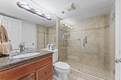 2011 Sqft first floor 2BR/2BA corner end unit at the - photo 24