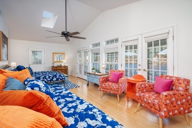 Location, location, location!!! This 3bd/3ba historic main - photo 25