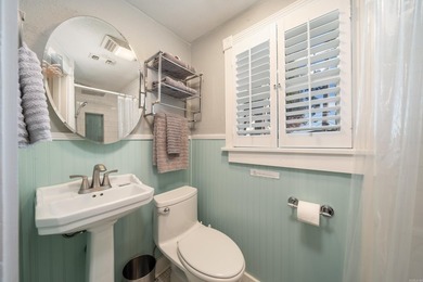 Location, location, location!!! This 3bd/3ba historic main - photo 28
