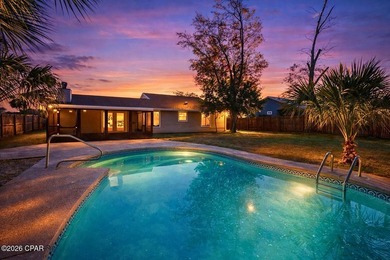 Welcome to this beautifully maintained 3-bedroom, 2-bathroom - photo 5