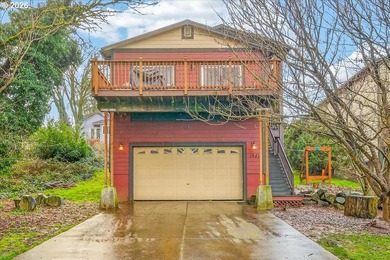 Columbia River - Columbia County Home For Sale in Columbiacity Oregon