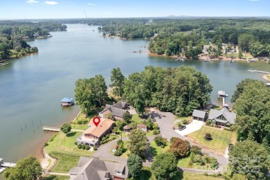 Lake Home ActiveUnderContr in Troutman, North Carolina