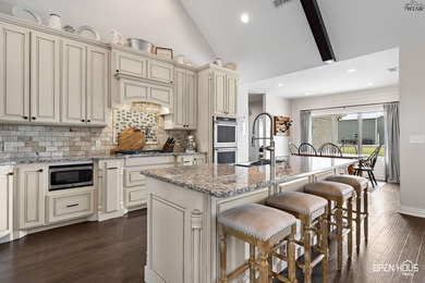 Remarkable 2018-built home on 2.5 fully fenced acres in - photo 8